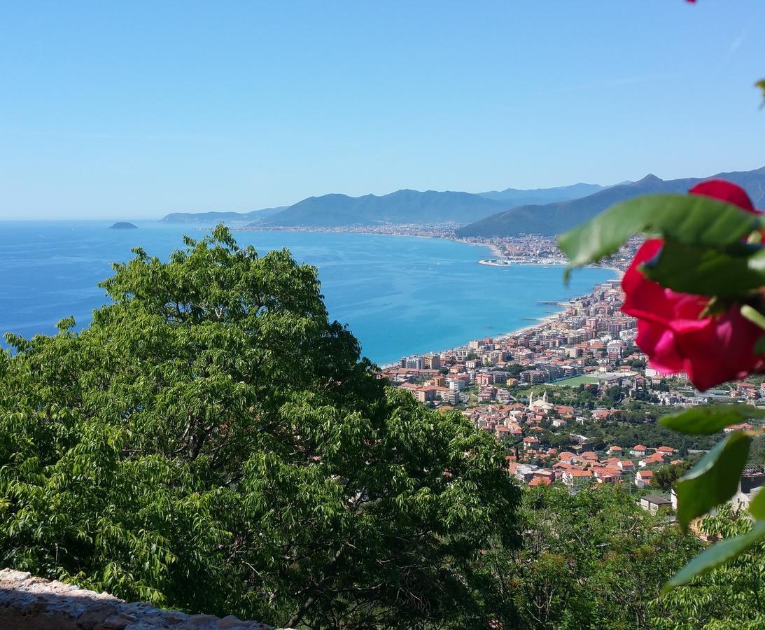La Canonica - Svegliarsi A Verezzi Borgio Verezzi